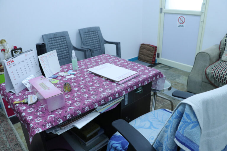 CHESS gallery image 26